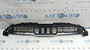 Крепление решетки радиатора Audi A3 8V 17-20