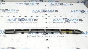 Накладка передней панели правая Audi A3 8V 15-20 4d, 5d серая, вздулась краска, надлом крепления