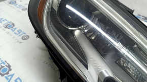Фара передня права в зборі Audi A3 8V 17-20 xenon hid з нижнім кріпленням, під полірування, подряпини, жовтий DRL