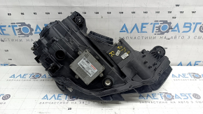 Фара передня ліва в зборі Audi A3 8V 17-20 xenon hid з нижнім кріпленням, під полірування, подряпини, жовтий DRL