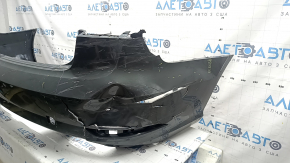 Бампер задній голий Audi A3 8V 17-20 без парктроніків, без заглушки, надриви, тріснуть кронштейн, відпаяг кронштейн, відсутні фрагменти, подряпини