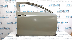 Двері голі передні праві Chevrolet Malibu 16-25