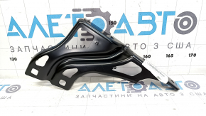 Кронштейн крила передній правий Audi Q3 15-18