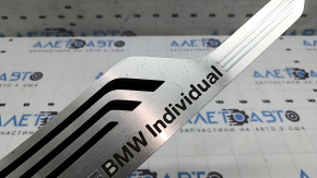 Вставка накладки порога ззаду права BMW X7 G07 19-26 хром з підсвічуванням під 6 місць, individual, подряпини