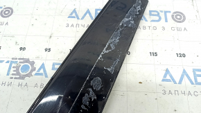 Накладка двери боковая задняя правая BMW X7 G07 19-26 передняя, глянцевая, в клее, потерта