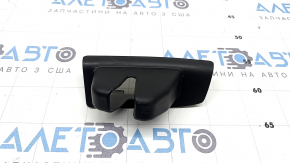 Накладка замка двери багажника нижнего левого BMW X7 G07 19-26 Schwarz, царапины
