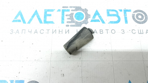 Отбойник двери багажника Jeep Cherokee KL 19-23