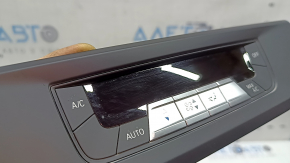 Управление климат-контролем 3 ряд BMW X7 G07 19-26 в потолке без подогрева сидений, царапины