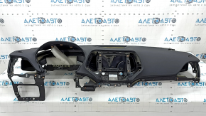Торпедо передняя панель с AIRBAG Jeep Cherokee KL 19-19 черная, надломаны крепления воздуховодов