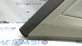 Обшивка двери карточка задняя левая Toyota Camry v40 07-11 бежевая с коричневым, вставка пластик, подлокотник кожа бежевая, с кнопкой управления стеклоподъемником, под химчистку, побелел пластик, потерта