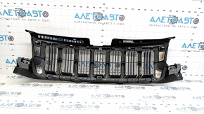 Решетка радиатора grill Jeep Grand Cherokee WK2 11-13 хром
