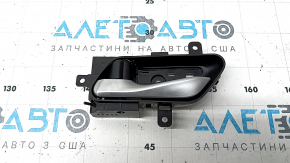 Ручка двери внутренняя задняя левая Nissan Rogue 21-25 хром