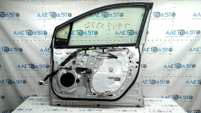 Дверь в сборе передняя правая Toyota Prius 50 Prime 17-18 серебро 1F7, потерта, коррозия, тычка