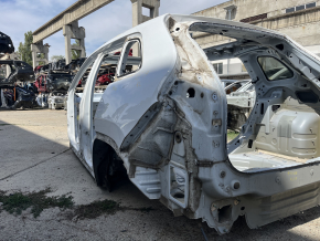 Четверть крыло задняя левая Jeep Cherokee KL 19-23 на кузове, белая