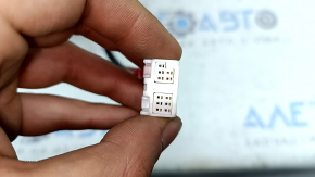 Зеркало боковое правое в сборе Toyota Prius 50 16-22 5 пинов, серебро, царапины
