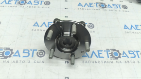 Ступица задняя левая Mazda 3 19-26 AWD Japan built