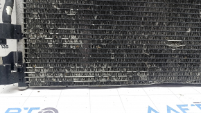 Радиатор кондиционера конденсер Audi A3 8V 15-20 1.4T, 1.8T, 2.0T посыпались соты, примят