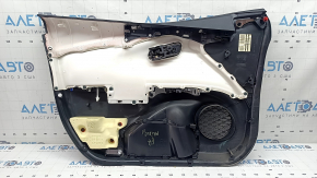 Обшивка двери карточка передняя правая Toyota Prius 50 Prime 17-22 черная, вставка кожа черная, подлокотник кожа черный, с ручкой, царапины