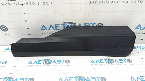 Накладка дверей нижня ззаду права Nissan Rogue 21-25 S, SV структура, зламані кріплення, прим'ята, подряпини