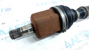 Привід піввісь передня права VW Passat b8 16-19 USA 1.8T, 2.0T іржава, люфт внутрішньої гранати
