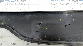 Накладка даху ззаду центральна Toyota Prius 50 16-22 зламані кріплення, подряпини