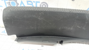 Накладка отвору багажника Audi A4 B9 17-25 чорна, потерта