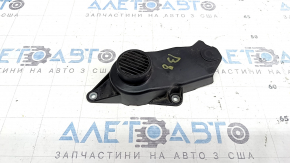 Кришка помпи VW Passat b8 16-19 USA 2.0T