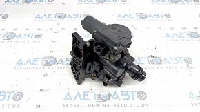 Корпус термостата VW Passat b8 16-19 2.0T