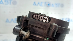 Корпус термостата VW Passat b8 16-19 2.0T