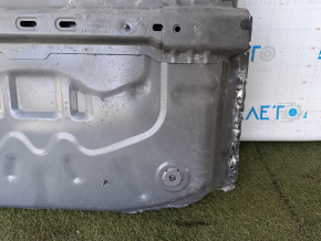 Корито багажника Ford Escape MK4 20-26 висвердлено