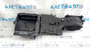 Корпус голий вентиляція VW Passat b8 16-19 USA