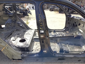 Стойка кузова центральная правая BMW X7 G07 19-26 на кузове, вмятина