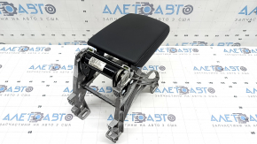 Підлокітник центральної консолі Audi A4 B9 20-25 чорна шкіра з кронштейном