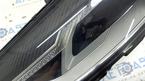 Фара передняя левая в сборе Audi A4 B9 20-24 LED без LED DRL, потерта, сколы