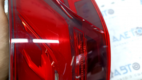 Ліхтар зовнішній крило правий Audi A4 B9 20-25 седан LED, подряпини, тріщина під склом
