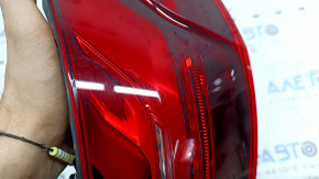 Ліхтар зовнішній крило правий Audi A4 B9 20-25 седан LED, подряпини, тріщина під склом