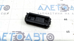 Крепление площадки номерного знака правое Audi A4 B9 20-25 2 части