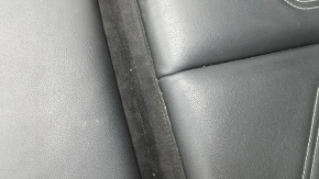 Сиденье водительское Audi Q3 83A 19-23 с airbag, S-Line, электро, механическая подпорка коленей, подогрев, под память, кожа черная, вставки алькантара, серая строчка, царапины на пластике, под чистку
