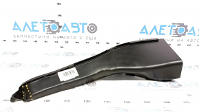 Повітроприймач Audi A4 B9 17-25 2.0T ззаду, зламане кріплення