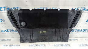 Защита двигателя Audi A4 B9 20-25 затерта, трещина