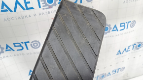 Площадка для отдыха ноги Audi A4 B9 17-25 черная, царапины