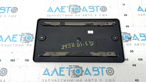 Площадка под номер двери багажника Audi Q3 83A 19-25