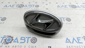 Эмблема значок двери багажника Hyundai Ioniq 17-19 под камеру, с ручкой, отсутствует фрагмент покрытия кнопки