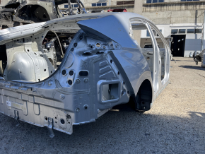 Чверть крило задня права Hyundai Ioniq 17-19 HEV на кузові, срібло, тичка