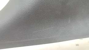 Накладка центральной стойки нижняя правая Tesla Model Y 20-25 черная, царапины, след от маркера