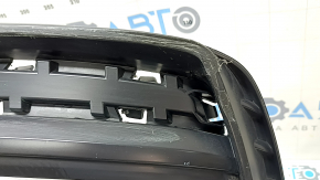 Губа заднего бампера Audi Q3 83A 19-21 черный хром, матовый, S-Line, надрывы, царапины, примята, трещина, сломано крепление