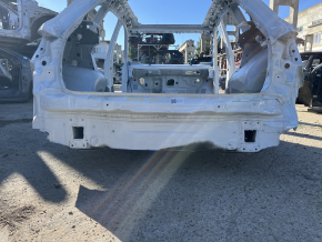 Задняя панель Audi Q3 83A 19-25 на кузове, белая, замята