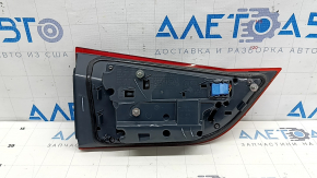 Фонарь внутренний дверь багажника правый BMW X5 F15 14-18 LED, потрескано стекло