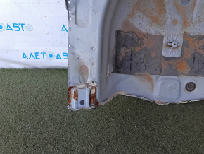 Корито багажника Toyota Prius V 12-17 висвердлено