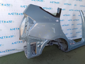 Четверть крыло задняя правая Toyota Prius V 12-17 отпилена с центральной стойкой, зеленая, после ремонта, тычки